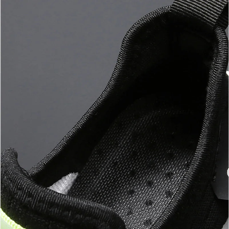 Breathable Casual Men Shoes Lightweiht Men Sneakers Mesh Fluorescent Tennis Shoes for Men Comfortable Jogging Sport Shoes 2023