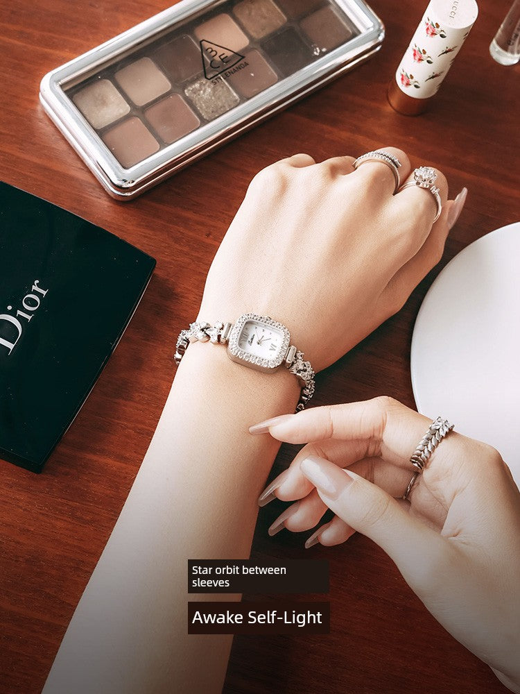 Women's Full Diamond Elegant Minority Fashion Beauty Watch